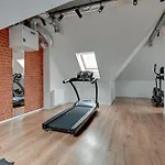 Waterlane Vintage - Fitness & Gym By Blue Mandarin