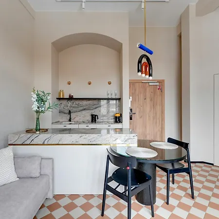 Waterlane Vintage - Fitness & Gym By Blue Mandarin * Danzig